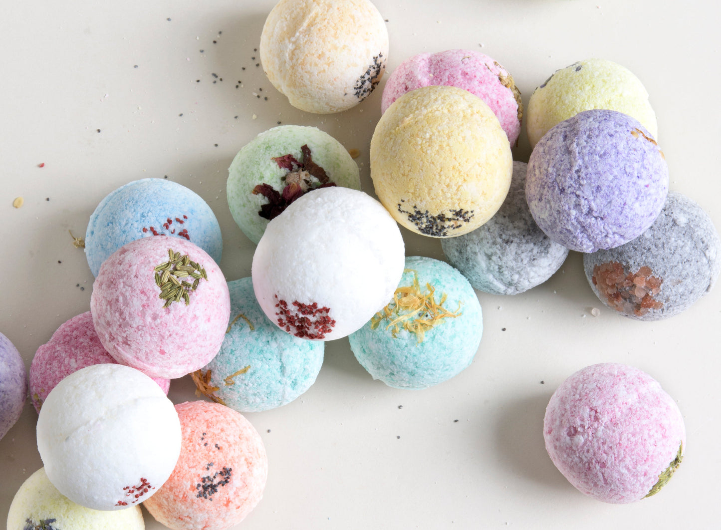 11 Bath Bombs Gift Box + one Free Bomb to make 12 !!-4