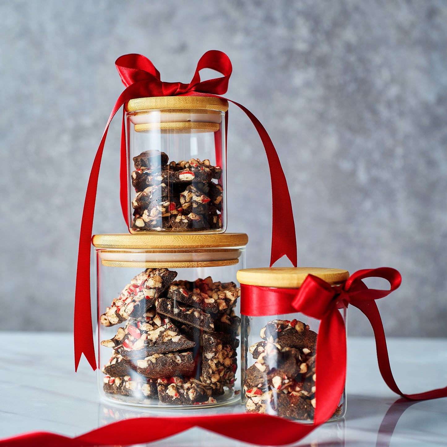 Dark Chocolate Premium Peppermint Bark - 450G Holiday Bark Assorted Squares - Christmas Candy, Sweets Gift Tin, Old Fashioned Holiday Treat for Stocking Stuffer, Party - Made in Turkey-1